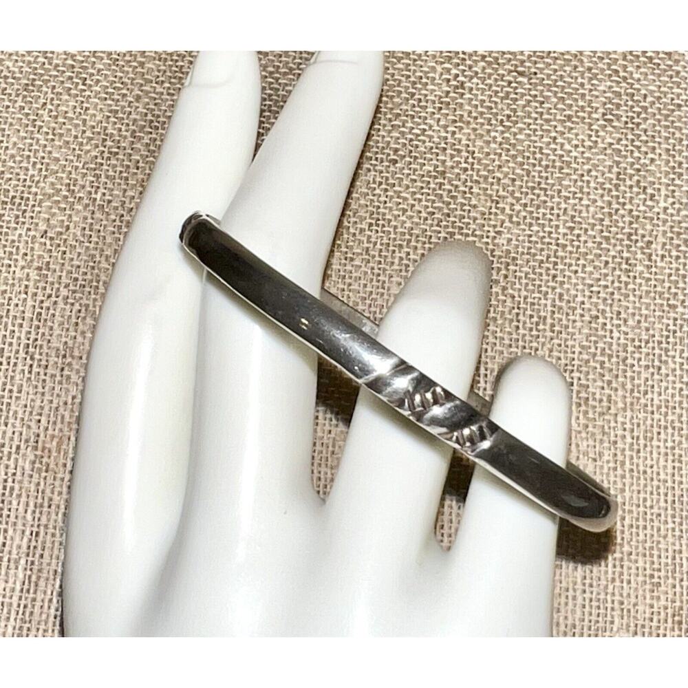 Vintage Arv Taxco Mexico Sterling Silver Bangle Bracelet